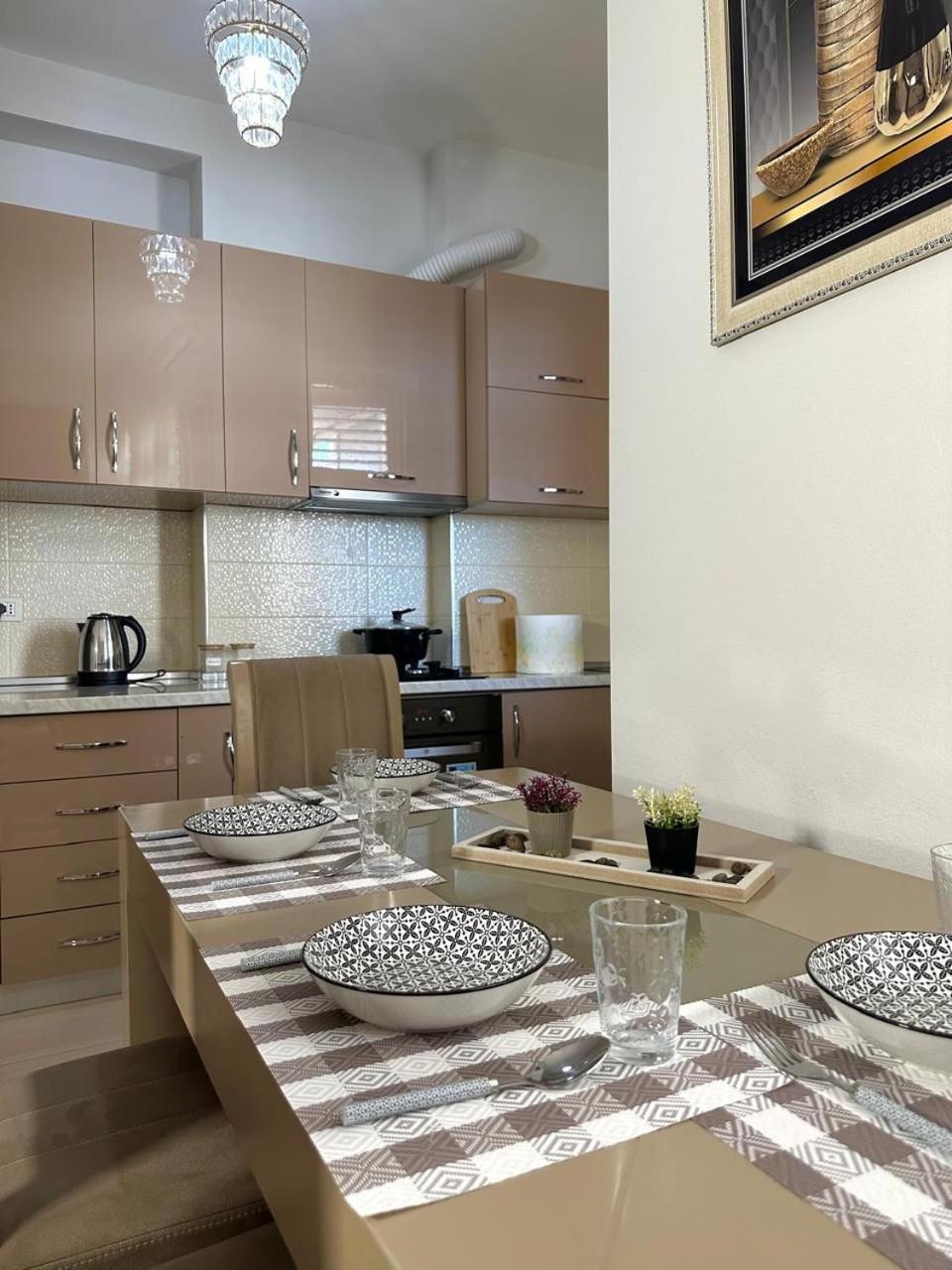 Shkodra Apartments Екстер'єр фото