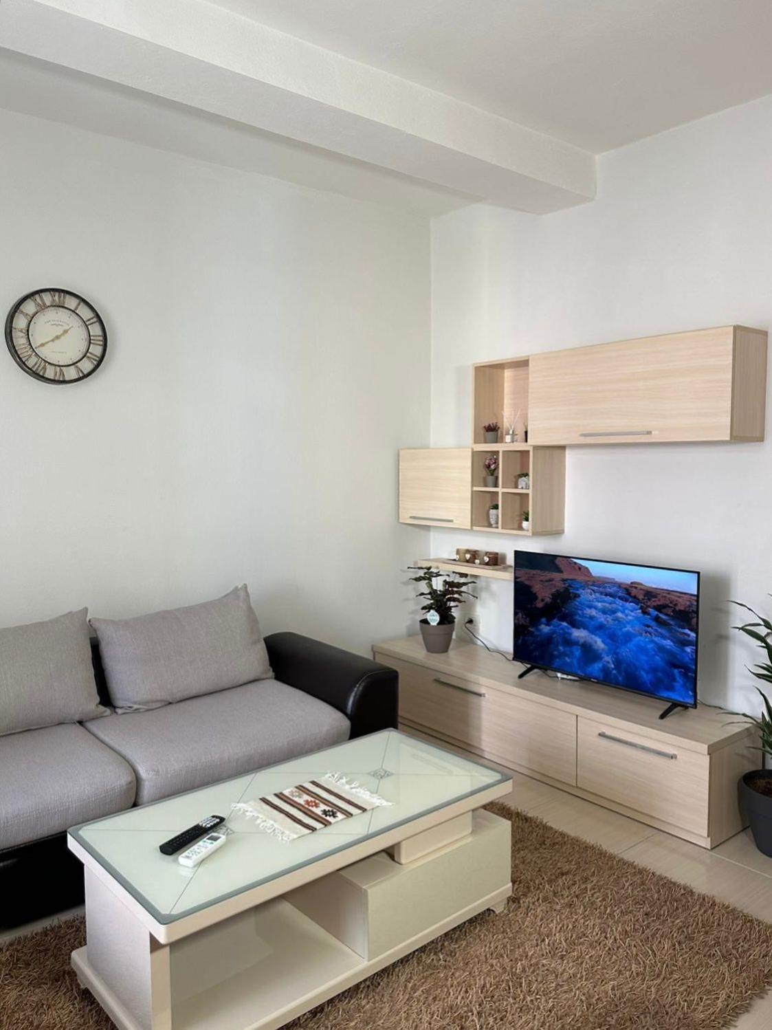 Shkodra Apartments Екстер'єр фото