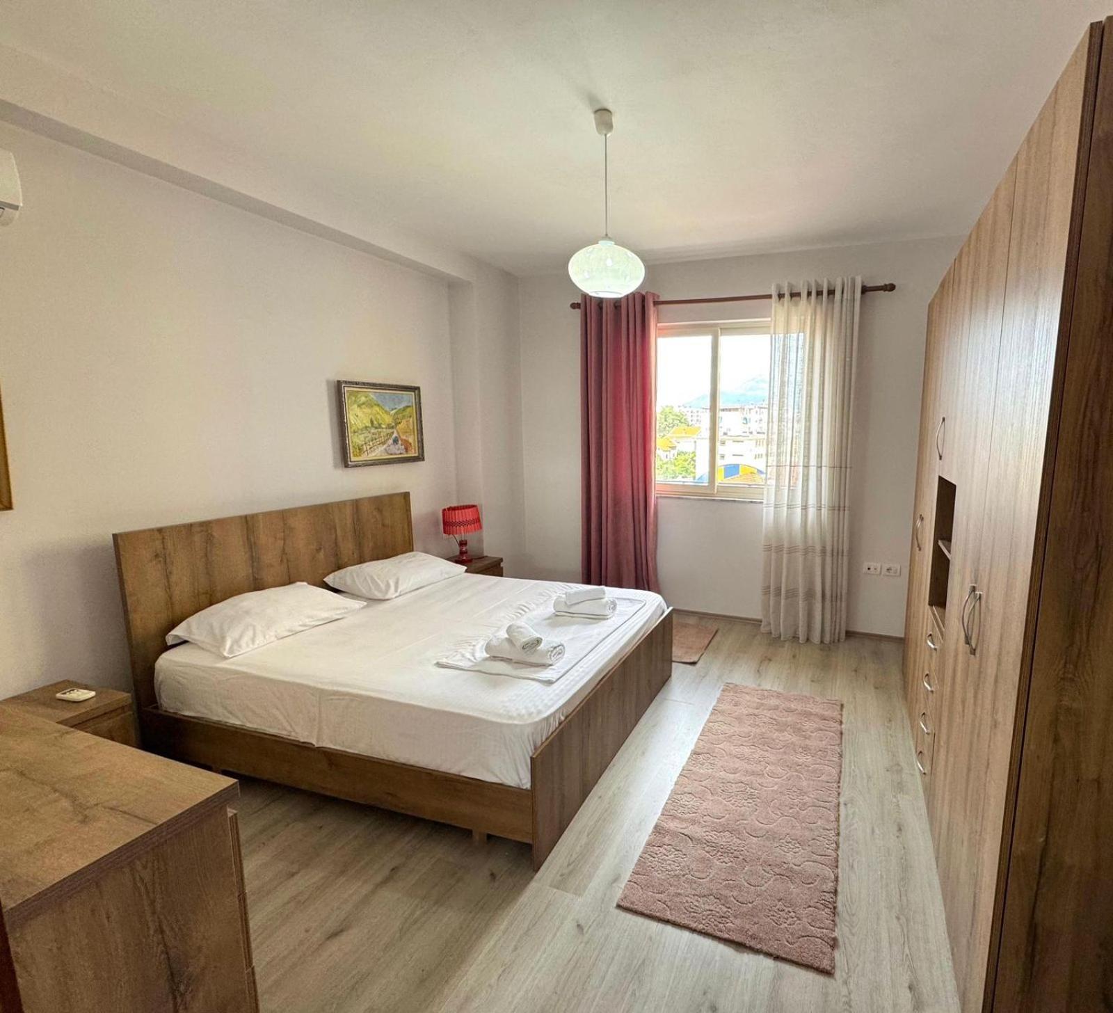 Shkodra Apartments Екстер'єр фото