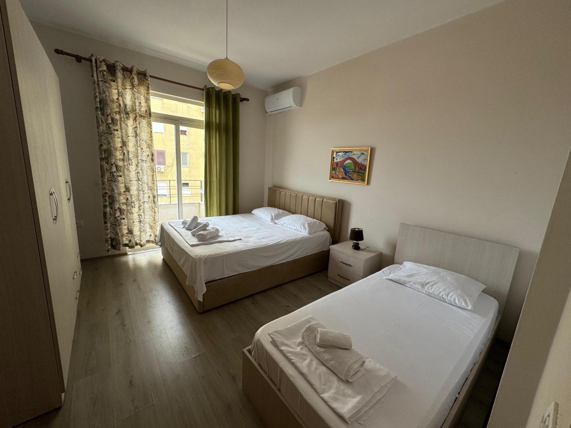 Shkodra Apartments Екстер'єр фото